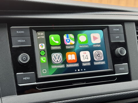 Volkswagen Transporter 2.0 TDI L1H1 26 Economy Business | Parkeersensor Achter | Cruise Control | Apple Carplay | 3 Zits | Airconditioning |