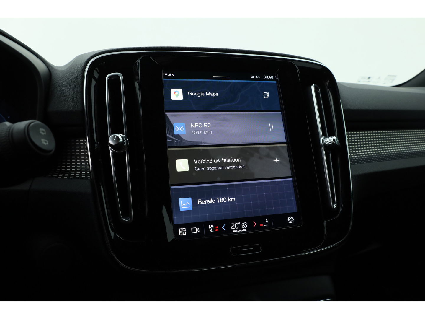 Volvo XC40 Recharge Plus | ACC | Blis | Trekhaak | achteruitrijcamera | Carplay | Stoel & Stuur verwarming |