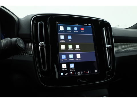 Volvo XC40 Recharge Plus | ACC | Blis | Trekhaak | achteruitrijcamera | Carplay | Stoel & Stuur verwarming |