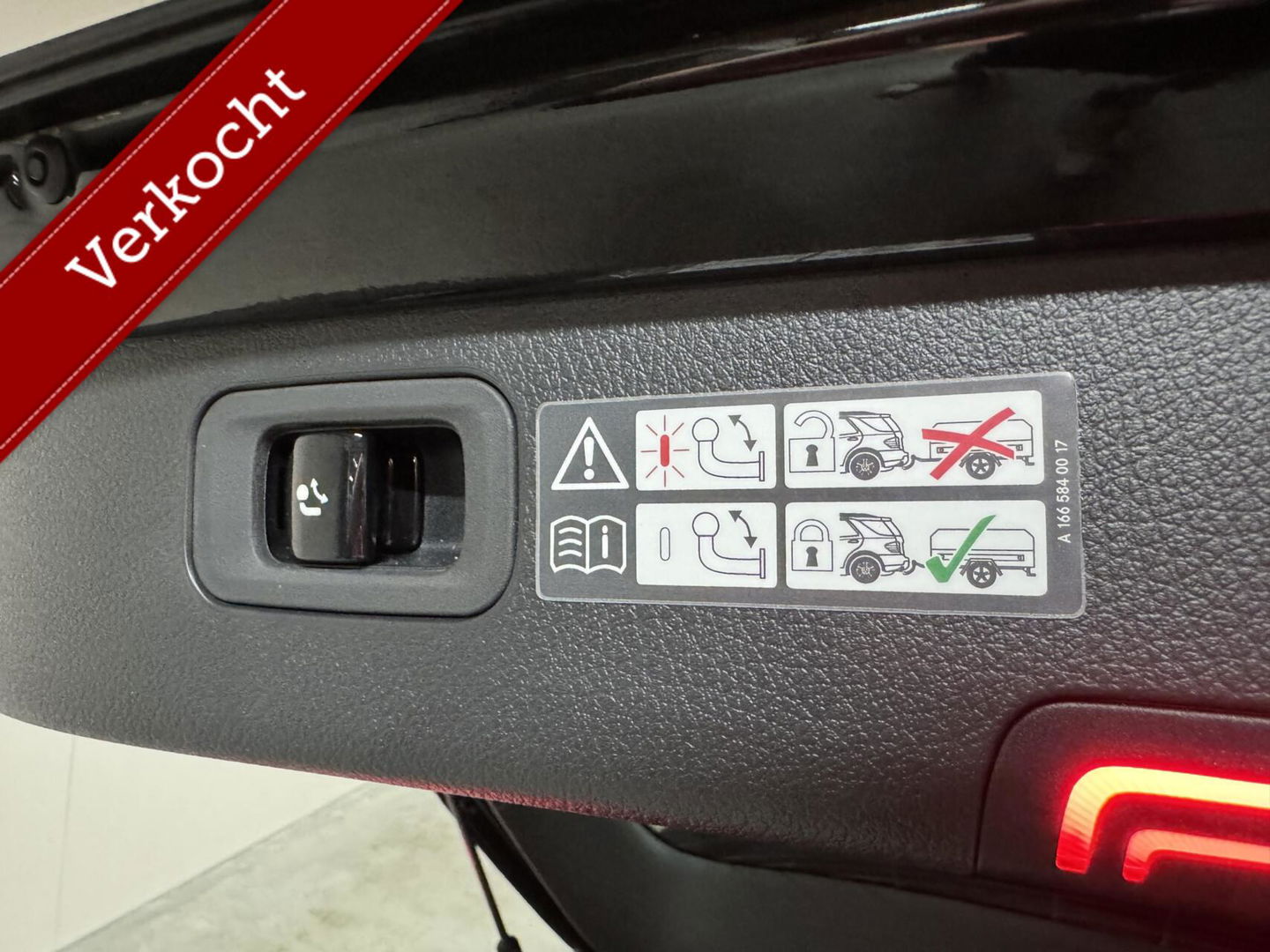 Mercedes-Benz C-Klasse Estate 200 AMG Pano Laser HUD 360° Sfeer Trekh NAP