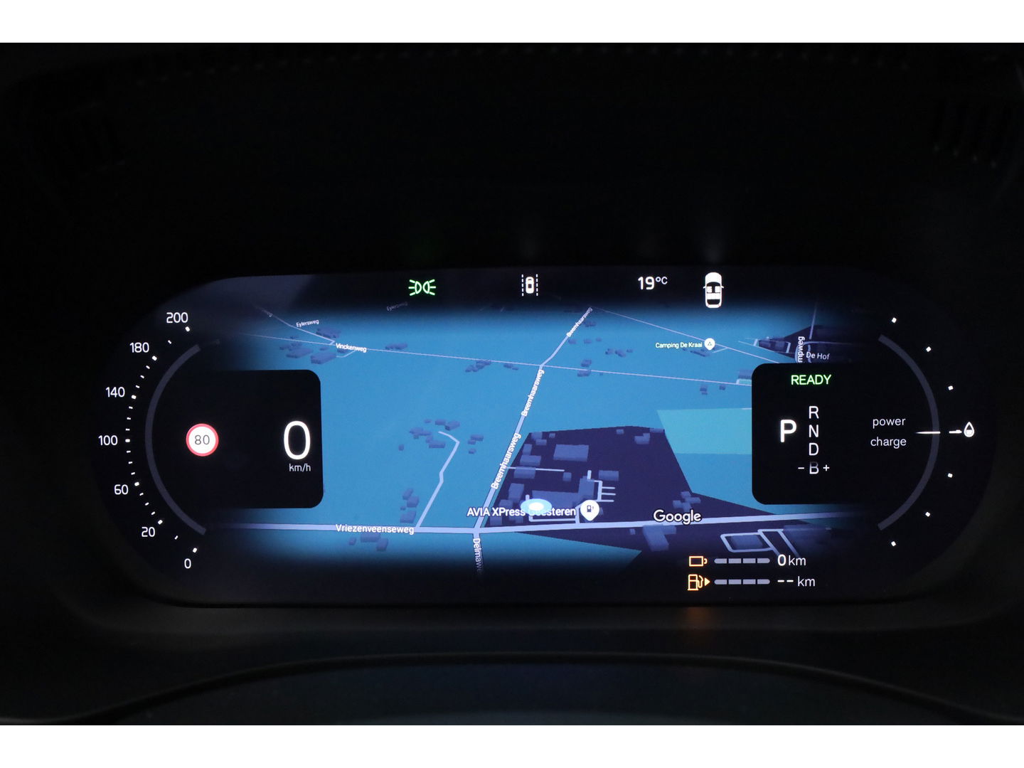 Volvo XC60 2.0 T6 Plug-in hybrid AWD Ultra Black Edition | Facelift | Luchtvering | Gelaagd glas | Trekhaak | ACC | 22 inch | Head-up | 360 cam | H&K audio | Pano |