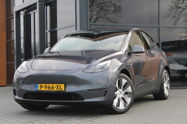 Tesla Model Y - Long Range AWD 75 kWh
