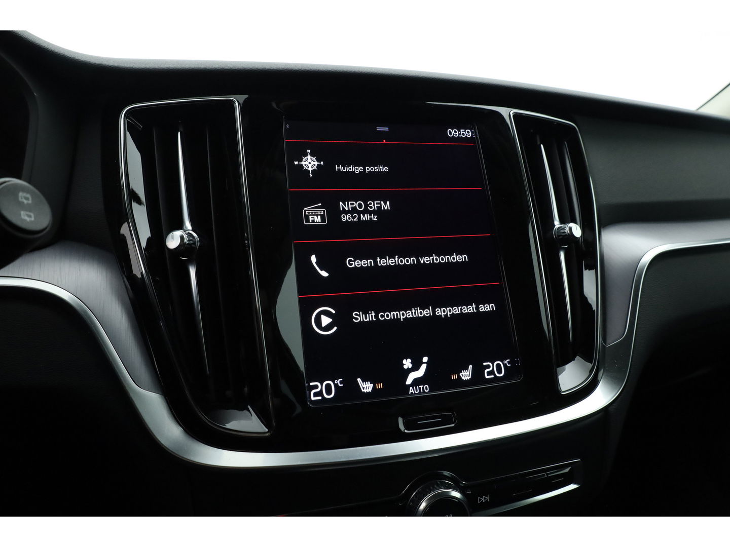 Volvo V60 2.0 B4 Momentum Business | ACC | Trekhaak | Carplay | stoel verwarming |