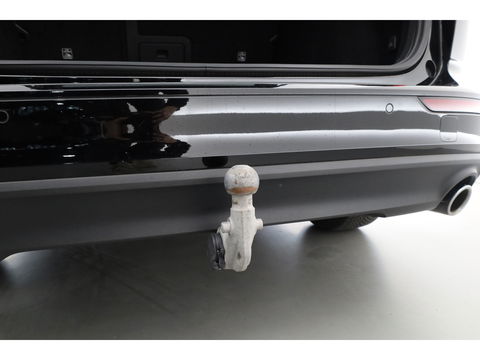 Volvo V60 2.0 B4 Momentum Business | ACC | Trekhaak | Carplay | stoel verwarming |