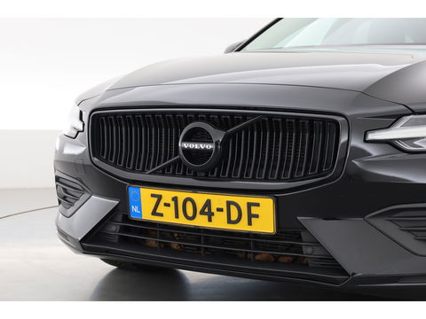 Volvo V60 2.0 B4 Momentum Business | ACC | Trekhaak | Carplay | stoel verwarming |
