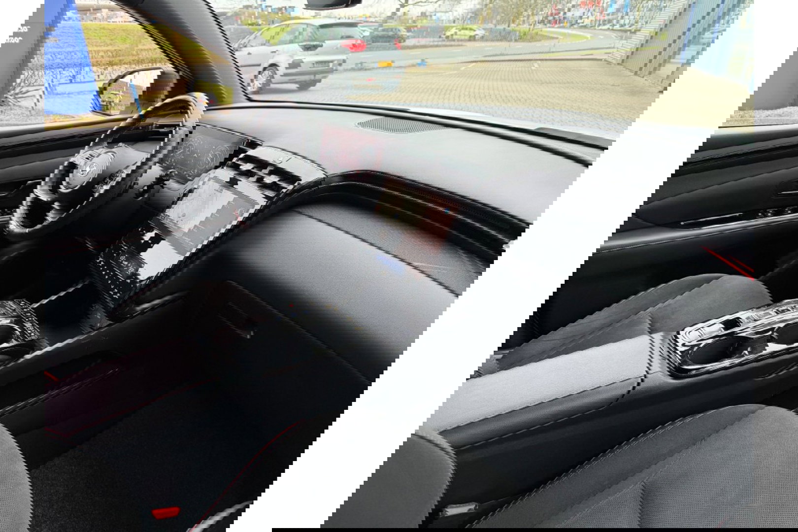 Hyundai Tucson 1.6 T-GDI N LINE 4WD PHEV AUTOMAAT NAVI PDC-CAMERA WINTERPACK.