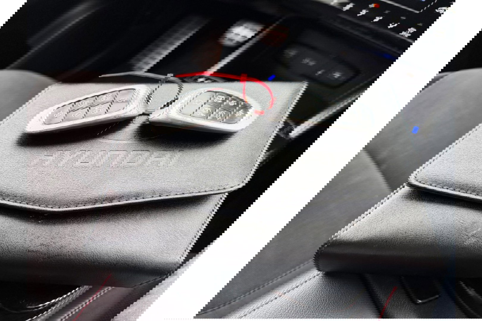 Hyundai Tucson 1.6 T-GDI N LINE 4WD PHEV AUTOMAAT NAVI PDC-CAMERA WINTERPACK.