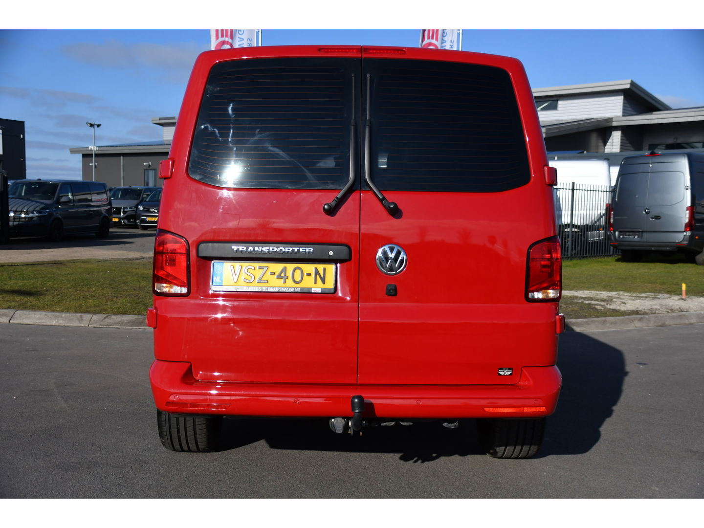 Volkswagen Transporter 2.0 TDI L2H1 30 DC PB Edition MARGE! Camera, Cruise, Carplay, 150pk, Trekhaak, Multimedia, Automaat, Sensoren, Uniek!