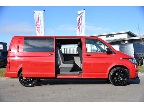 Volkswagen Transporter 2.0 TDI L2H1 30 DC PB Edition MARGE! Camera, Cruise, Carplay, 150pk, Trekhaak, Multimedia, Automaat, Sensoren, Uniek!
