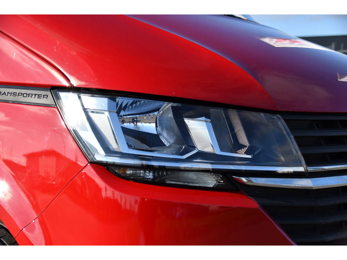 Volkswagen Transporter 2.0 TDI L2H1 30 DC PB Edition MARGE! Camera, Cruise, Carplay, 150pk, Trekhaak, Multimedia, Automaat, Sensoren, Uniek!