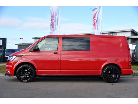 Volkswagen Transporter 2.0 TDI L2H1 30 DC PB Edition MARGE! Camera, Cruise, Carplay, 150pk, Trekhaak, Multimedia, Automaat, Sensoren, Uniek!