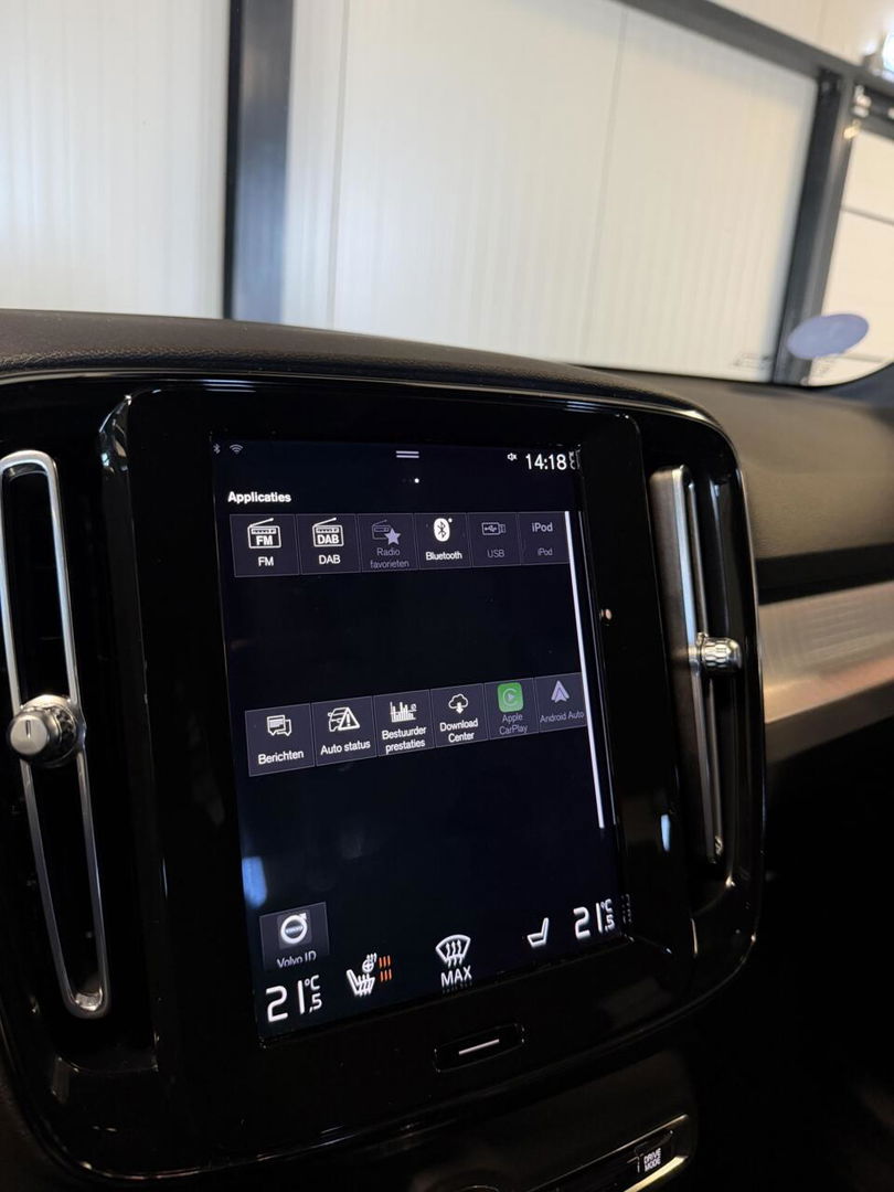 Volvo XC40 1.5 T5 Recharge R-Design Camera Trekhaak Carplay