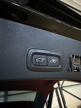 Volvo XC40 1.5 T5 Recharge R-Design Camera Trekhaak Carplay