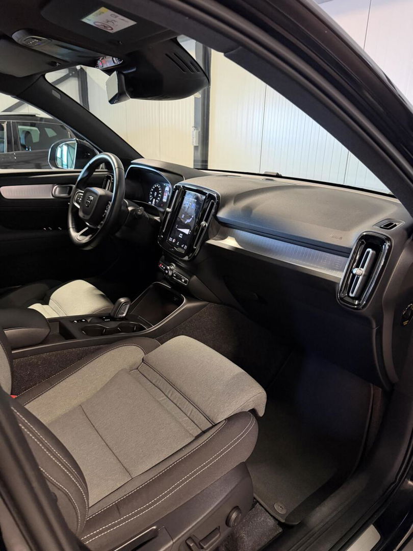 Volvo XC40 1.5 T5 Recharge R-Design Camera Trekhaak Carplay