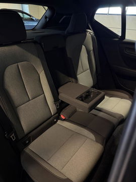 Volvo XC40 1.5 T5 Recharge R-Design Camera Trekhaak Carplay