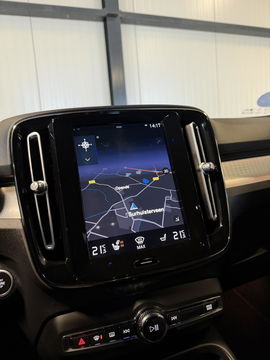 Volvo XC40 1.5 T5 Recharge R-Design Camera Trekhaak Carplay