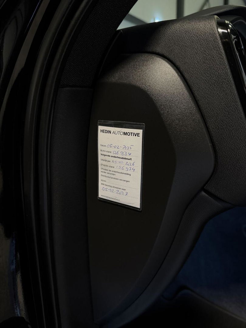 Volvo XC40 1.5 T5 Recharge R-Design Camera Trekhaak Carplay