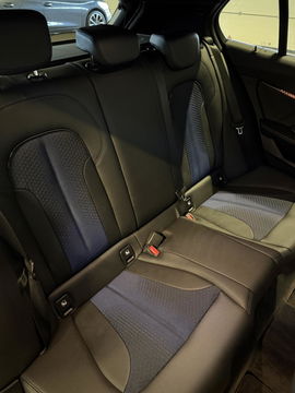 BMW 1 Serie 118i M-Sport Pano Camera Carplay High Executive