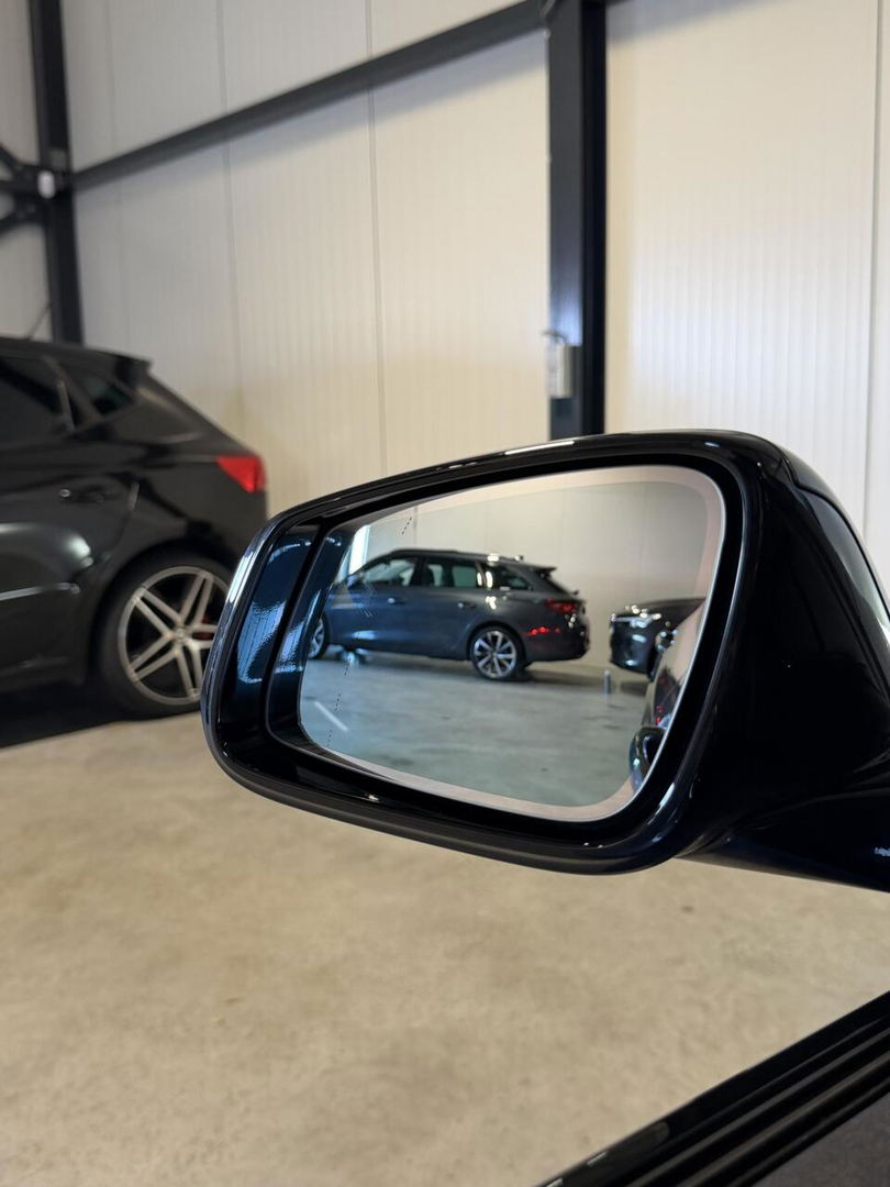 BMW 1 Serie 118i M-Sport Pano Camera Carplay High Executive