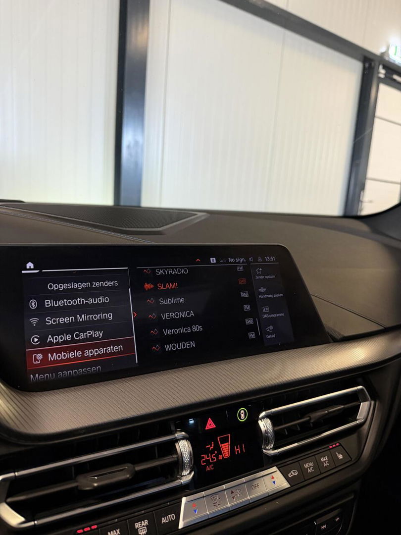BMW 1 Serie 118i M-Sport Pano Camera Carplay High Executive