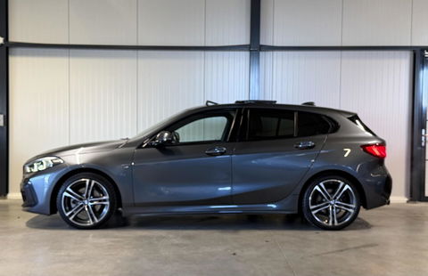 BMW 1 Serie 118i M-Sport Pano Camera Carplay High Executive