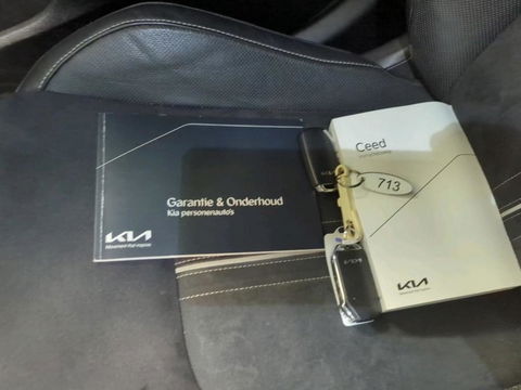 Kia Ceed Sportswagon 1.5 T-GDi GT-Line Pano Camera Trekh. NAP