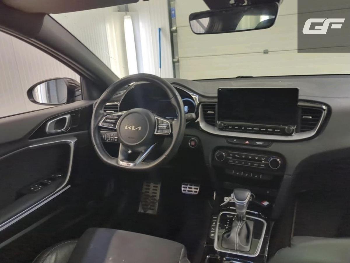 Kia Ceed Sportswagon 1.5 T-GDi GT-Line Pano Camera Trekh. NAP