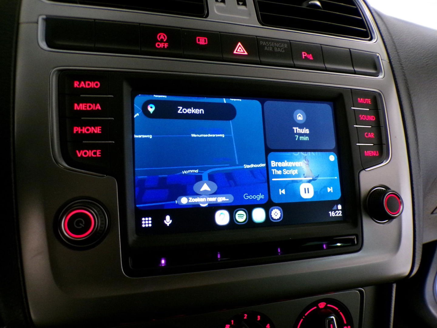 Volkswagen Polo 1.0 TSI 95PK BlueMotion Edition "Origineel NL!" Apple-carplay Stuurbediening Parkeersensoren Bluetooth Cruise