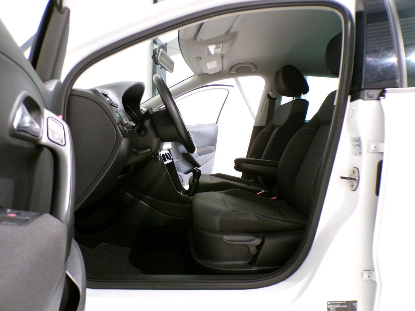 Volkswagen Polo 1.0 TSI 95PK BlueMotion Edition "Origineel NL!" Apple-carplay Stuurbediening Parkeersensoren Bluetooth Cruise