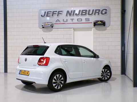 Volkswagen Polo 1.0 TSI 95PK BlueMotion Edition "Origineel NL!" Apple-carplay Stuurbediening Parkeersensoren Bluetooth Cruise