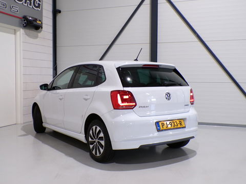 Volkswagen Polo 1.0 TSI 95PK BlueMotion Edition "Origineel NL!" Apple-carplay Stuurbediening Parkeersensoren Bluetooth Cruise
