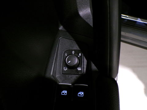 Volkswagen Tiguan 1.4 TSI ACT DSG Highline "Automaat" Panoramadak Apple-Carplay Xenon-LED Leer Virtual 360Camera Elektrische-klep