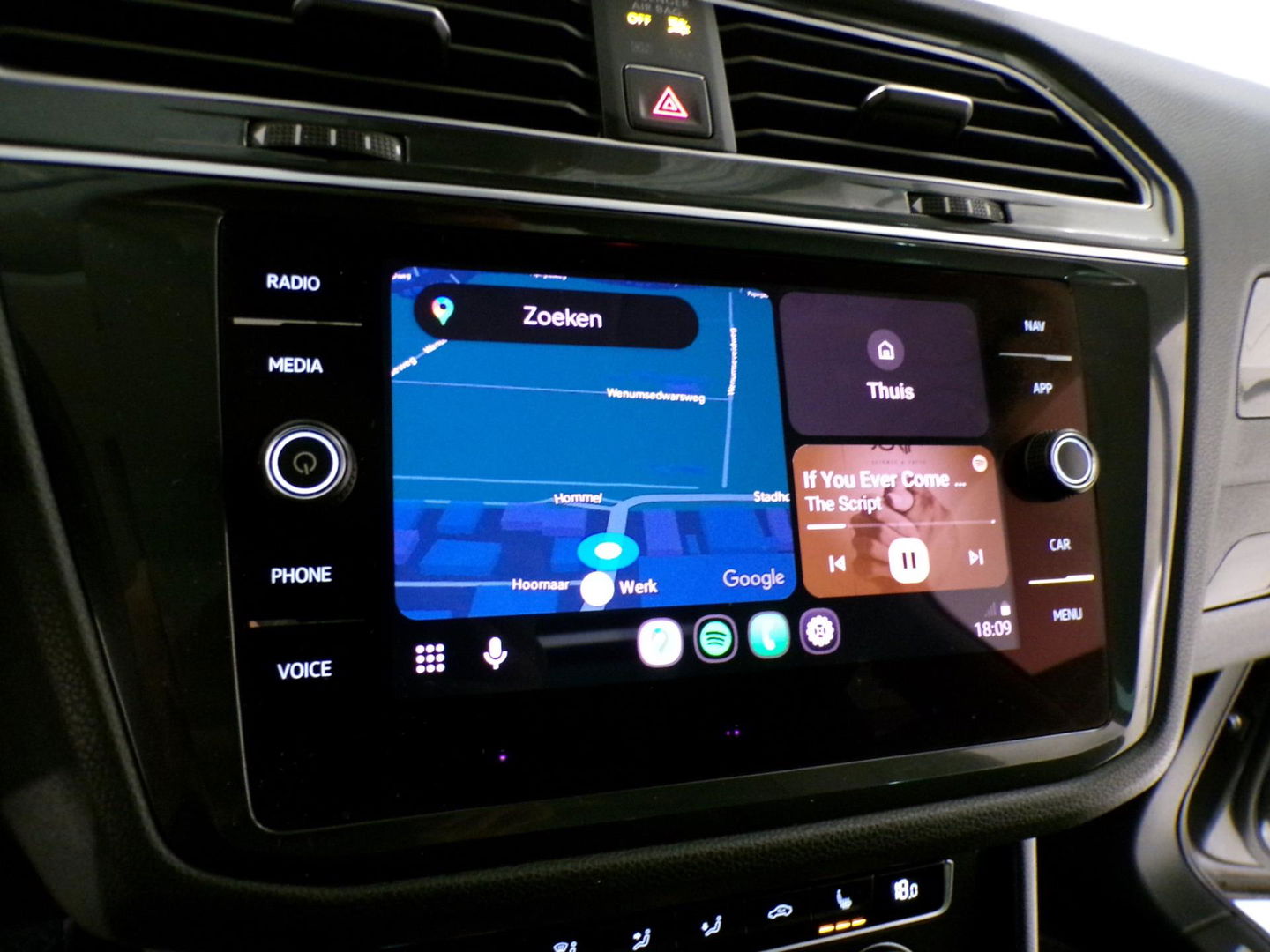 Volkswagen Tiguan 1.4 TSI ACT DSG Highline "Automaat" Panoramadak Apple-Carplay Xenon-LED Leer Virtual 360Camera Elektrische-klep