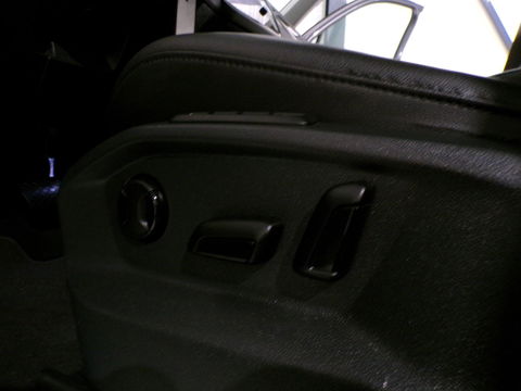 Volkswagen Tiguan 1.4 TSI ACT DSG Highline "Automaat" Panoramadak Apple-Carplay Xenon-LED Leer Virtual 360Camera Elektrische-klep