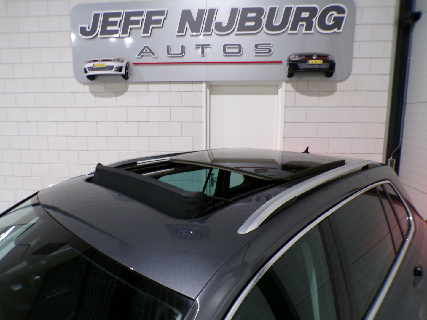 Volkswagen Tiguan 1.4 TSI ACT DSG Highline "Automaat" Panoramadak Apple-Carplay Xenon-LED Leer Virtual 360Camera Elektrische-klep