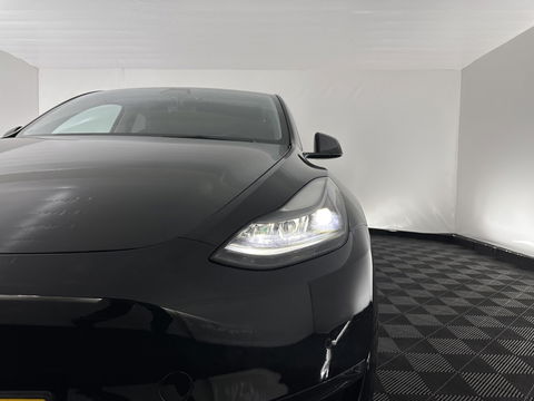 Tesla Model Y Long Range AWD 75 kWh Black-Line [ 3-Fase-11kW ] {SOH-82%} (INCL-BTW) Aut. *PANO | AUTO-PILOT | LEATHER | NAVI-FULLMAP | MATRIX-LED | KEYLESS | CAMERA | DAB+ | HEATED-COMFORTSEATS | PRIVACYGLASS | TOPVIEW | TOWBAR |  20''ALU*