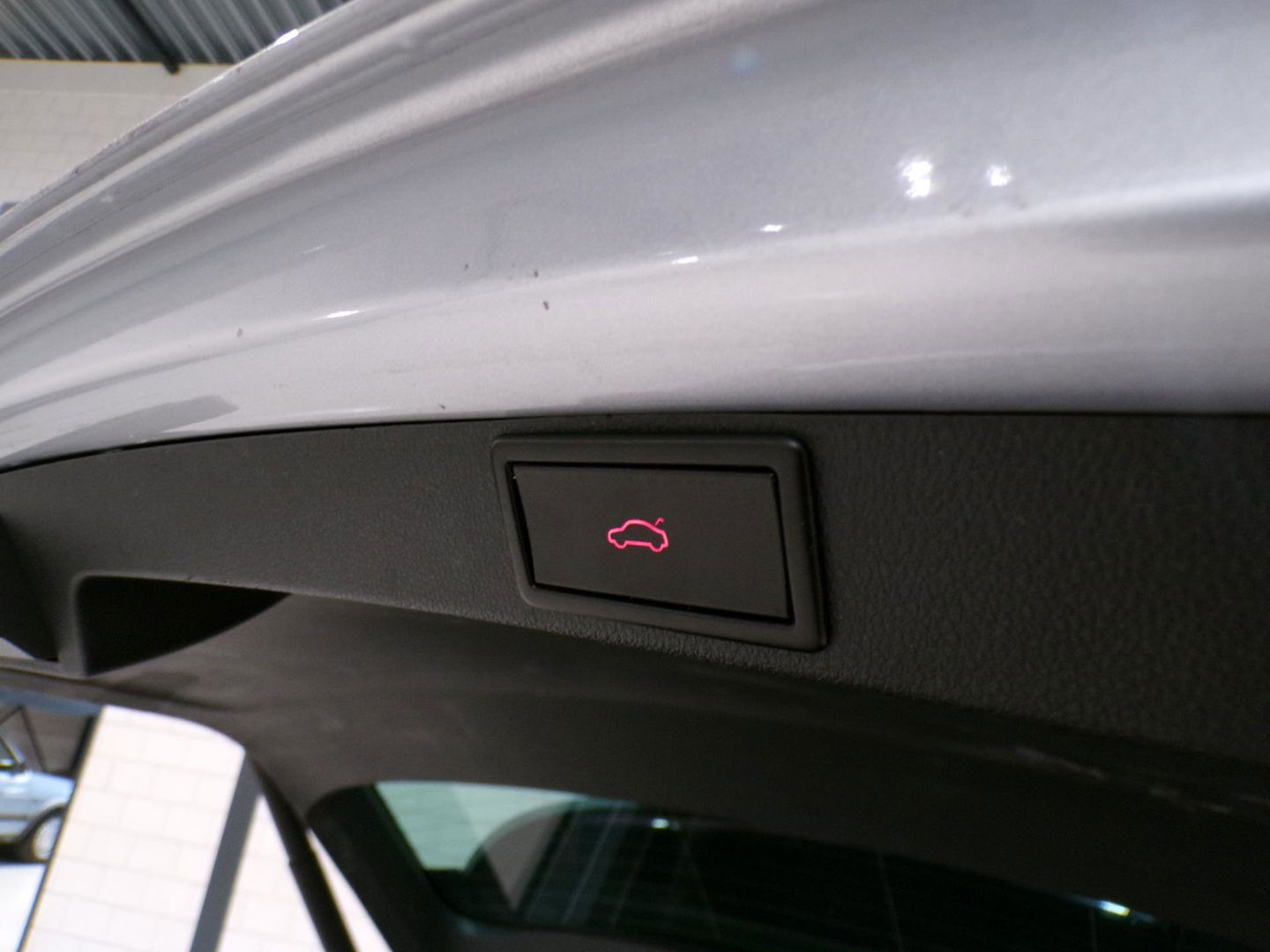 Škoda Octavia Combi 1.0 e-TSI Business Edition Plus "Origineel NL!" Automaat Full-LED Apple-carplay Stoelverwarming Virtual Keyles