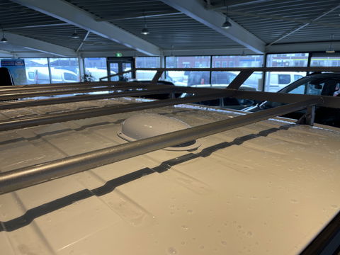 Peugeot Partner 1.5 BlueHDI Premium / vaste prijs rijklaar € 12.950 ex btw / euro 6 / bpm vrij / lease vanaf € 218 / airco / cruise / imperial / laadruimte ventilatie !