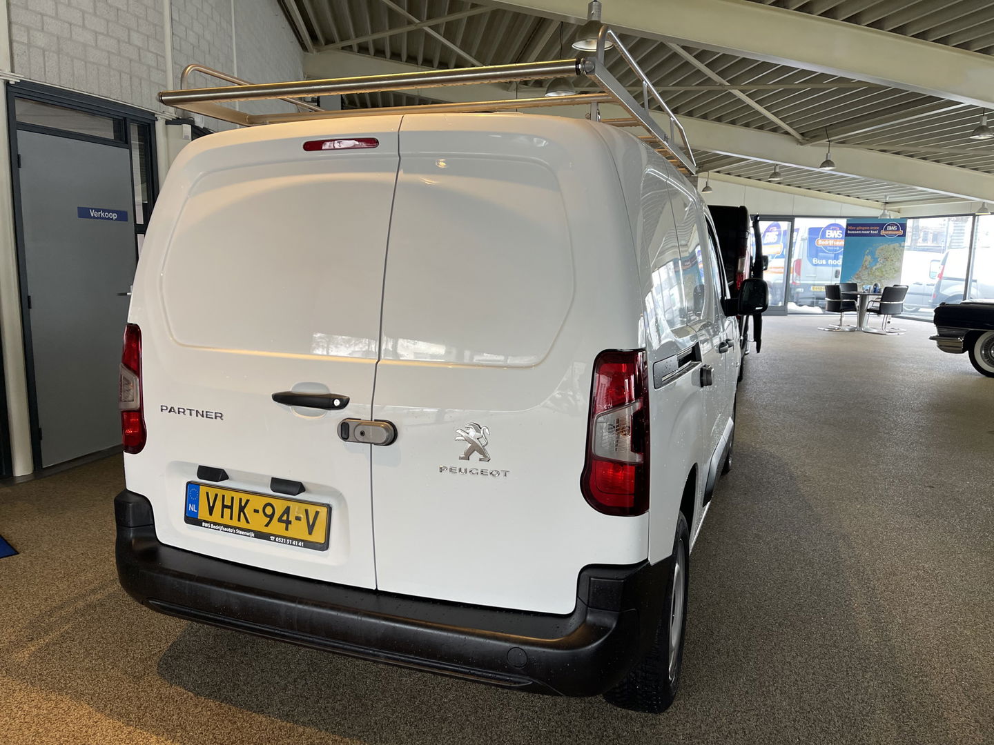 Peugeot Partner 1.5 BlueHDI Premium / vaste prijs rijklaar € 12.950 ex btw / euro 6 / bpm vrij / lease vanaf € 218 / airco / cruise / imperial / laadruimte ventilatie !