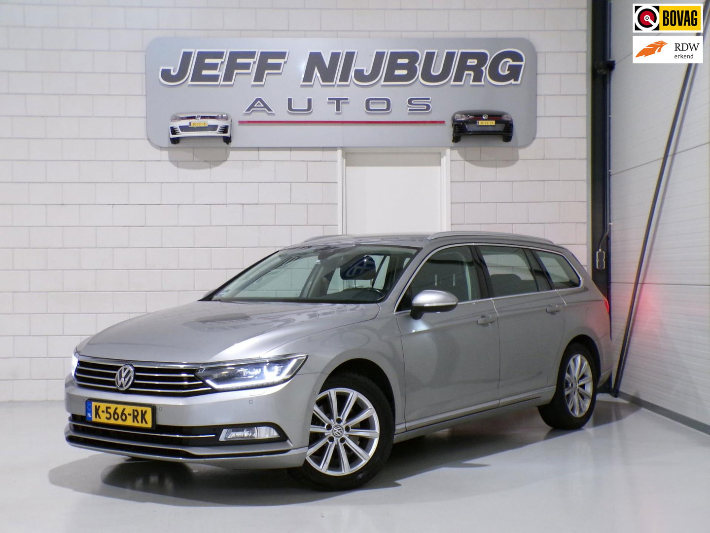 Volkswagen Passat Variant 1.8 TSI DSG Highline 180PK "Automaat" Apple-Carplay Full-LED Adaptive-cruise Keyless Stoelverwarming