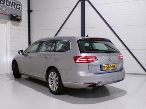 Volkswagen Passat Variant 1.8 TSI DSG Highline 180PK "Automaat" Apple-Carplay Full-LED Adaptive-cruise Keyless Stoelverwarming