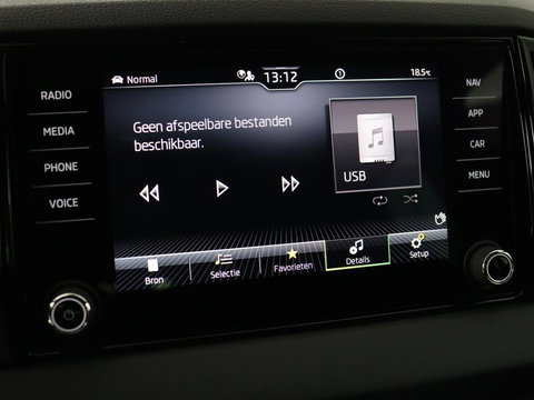 Škoda Karoq 1.5 TSI Sportline | Trekhaak | Stoelverwarming | Virtual Cockpit | Stuurverwarming | Carplay | Sportstoelen | Camera | Navigatie | Cruise control | Parkeerhulp
