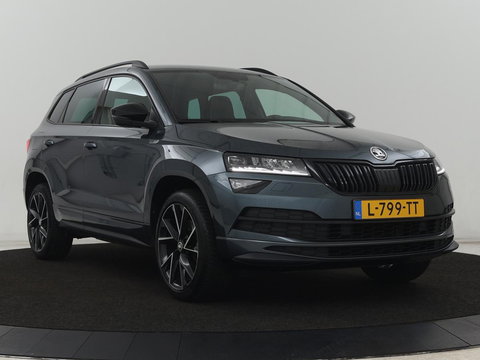 Škoda Karoq 1.5 TSI Sportline | Trekhaak | Stoelverwarming | Virtual Cockpit | Stuurverwarming | Carplay | Sportstoelen | Camera | Navigatie | Cruise control | Parkeerhulp