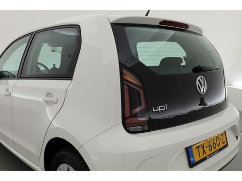 Volkswagen up! 1.0 BMT move up! | Airco | Bluetooth | Radio | Licht\Regen Sensor | DAB | All season