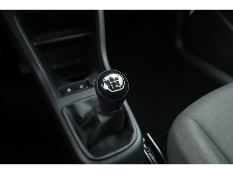Volkswagen up! 1.0 BMT move up! | Airco | Bluetooth | Radio | Licht\Regen Sensor | DAB | All season