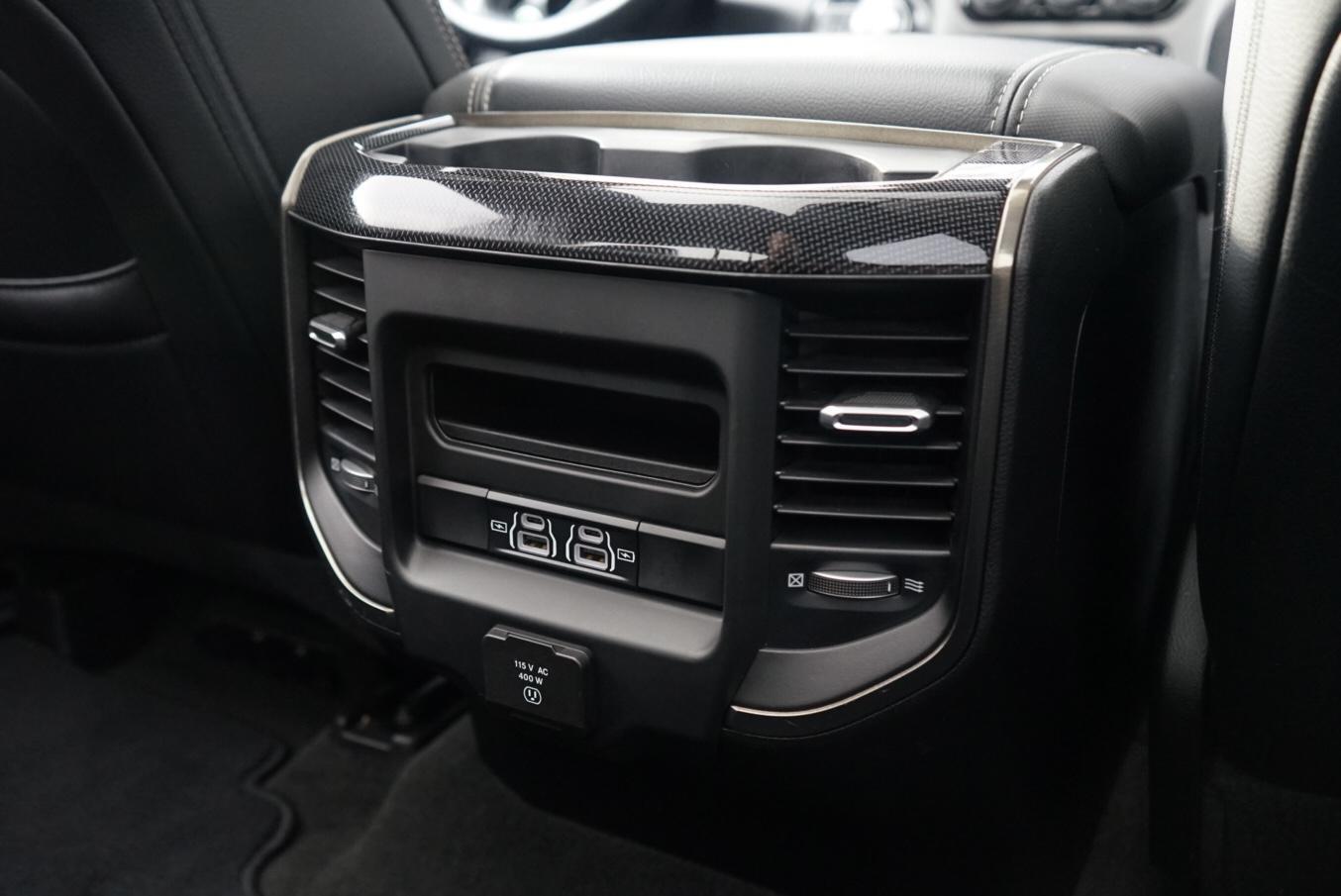 Dodge Ram 1500 4X4 5.7 V8 4x4 Crew Cab 5'7 Sport