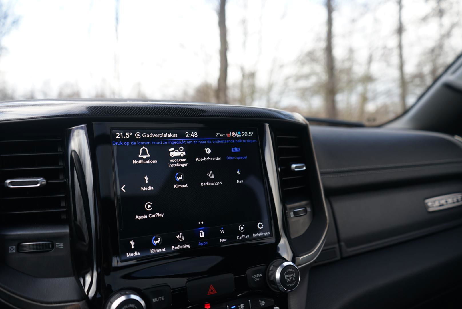 Dodge Ram 1500 4X4 5.7 V8 4x4 Crew Cab 5'7 Sport