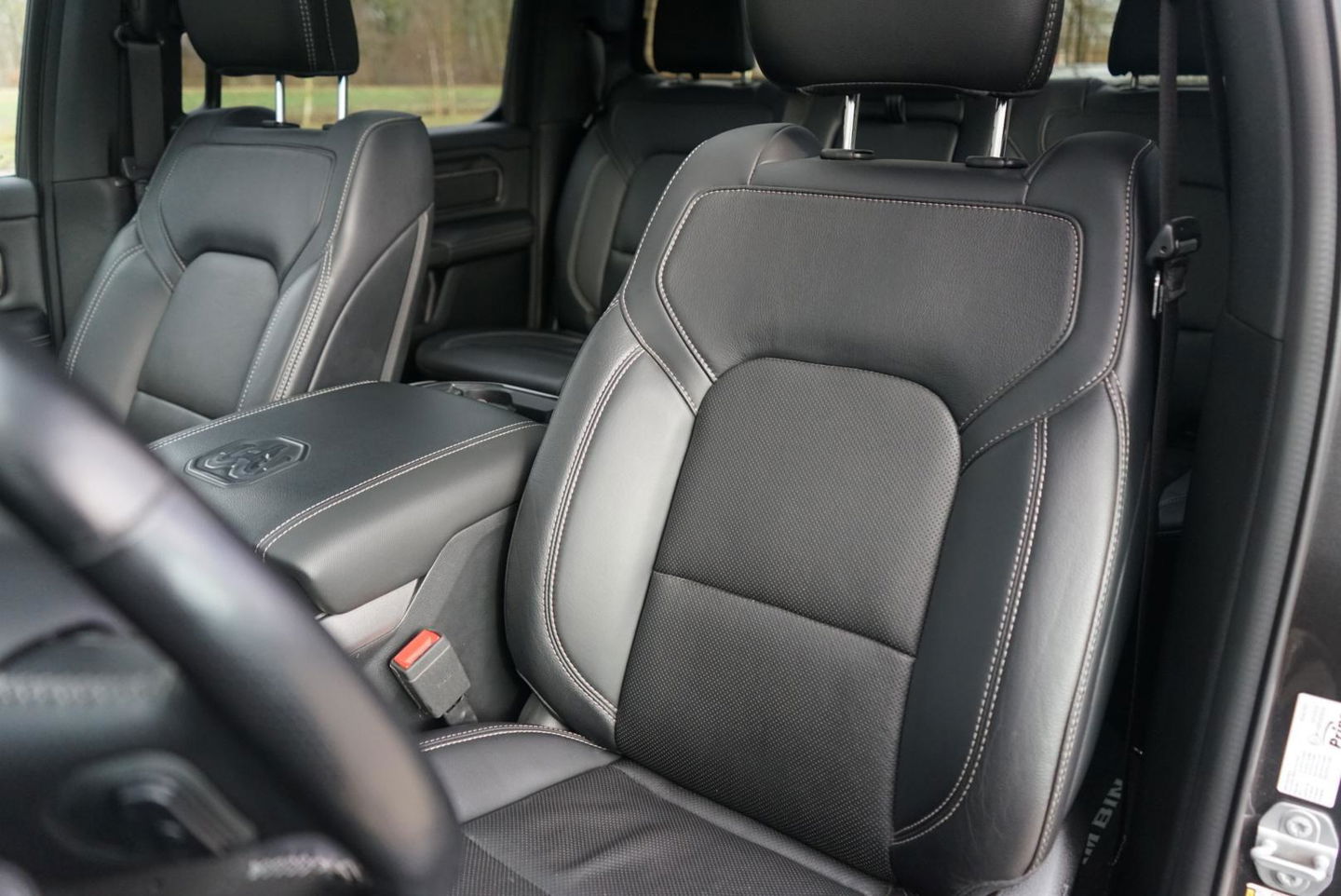 Dodge Ram Pick-Up 1500 4X4 5.7 V8 4x4 Crew Cab 5'7 Sport