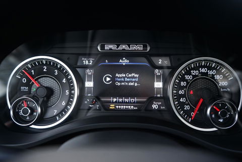 Dodge Ram Pick-Up 1500 4X4 5.7 V8 4x4 Crew Cab 5'7 Sport