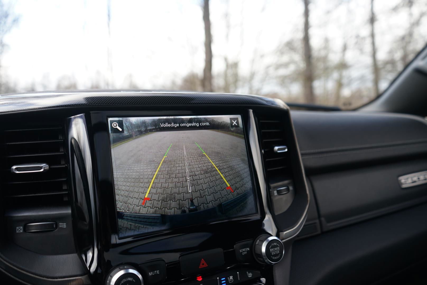 Dodge Ram Pick-Up 1500 4X4 5.7 V8 4x4 Crew Cab 5'7 Sport